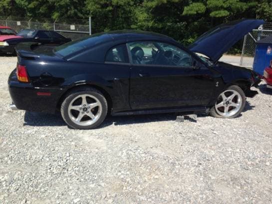 2001 Ford Mustang Cobra  - thumbnail 2