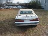1986 Ford Mustang 5.0 - White thumbnail 2