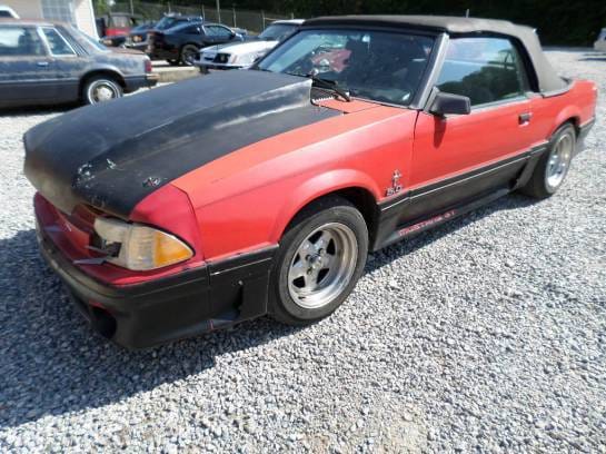 1983 Ford Mustang Convertible 5 AOD - Red thumbnail 2