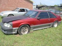 1989 Ford Mustang 5.0 Automatic - Red & Gray