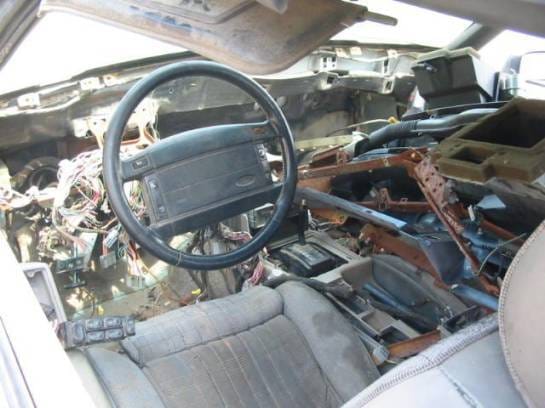 1992 Ford Mustang 5.0 HO AOD Automatic - White thumbnail 3