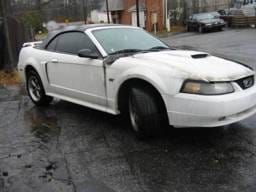2003 Ford Mustang 4.6 3650 - White