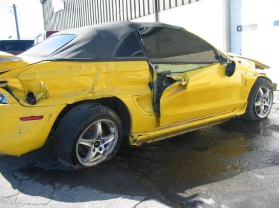 94-98 Ford Mustang Convertible 4.6 manual - yellow thumbnail 3