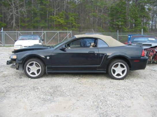 99-04 Ford Mustang Convertible 4.6 Automatic - Black thumbnail 3