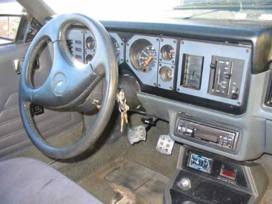 83-86 Ford Mustang Hatchback 5 N/A - White thumbnail 4