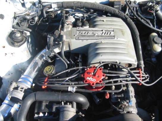 1989 Ford Mustang Convertible 5 Manual - White thumbnail 3