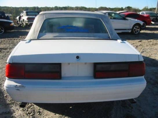1989 Ford Mustang Convertible 5 Manual - White thumbnail 5