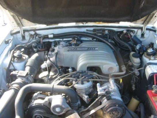 87-93 Ford Mustang Hatchback 5 Automatic - White thumbnail 3