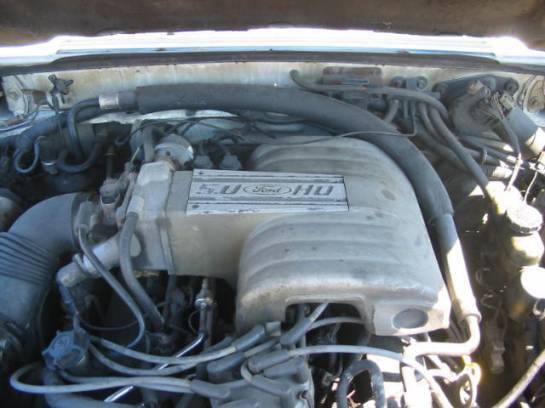 87-93 Ford Mustang Convertible 5 Automatic - White thumbnail 5