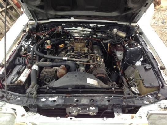 1985 Ford Mustang T-Top White thumbnail 7