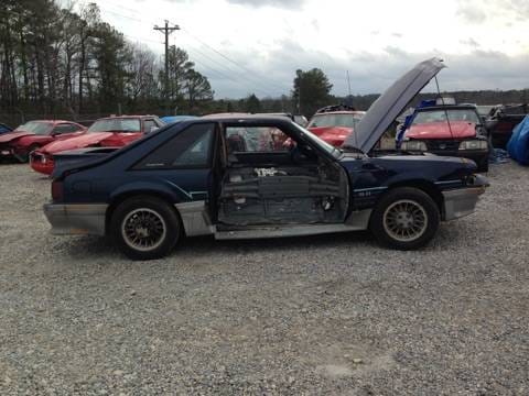1990 Ford Mustang GT thumbnail 2