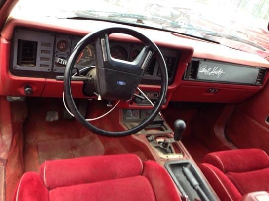 1984 Ford Mustang Convertible thumbnail 8
