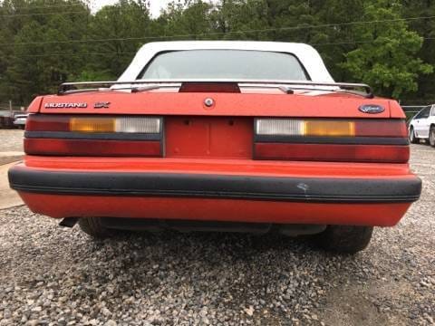 1986 Ford Mustang LX Convertible thumbnail 3