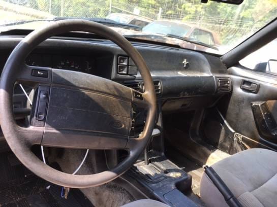 1990 Ford Mustang Convertible White thumbnail 6