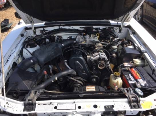 1990 Ford Mustang Convertible White thumbnail 10