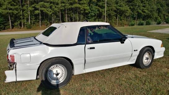 1988 Ford Mustang GT - White Convertible  thumbnail 4