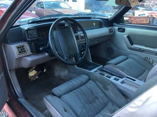 1990 Ford Mustang GT - red hatch thumbnail 8