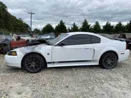 2004 Ford Mustang Mach 1 Coupe
