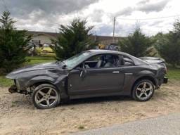 2003 Ford Mustang Cobra SVT