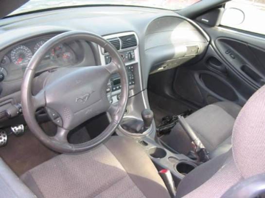 99-04 Ford Mustang Coupe 4.6 Manual - Black