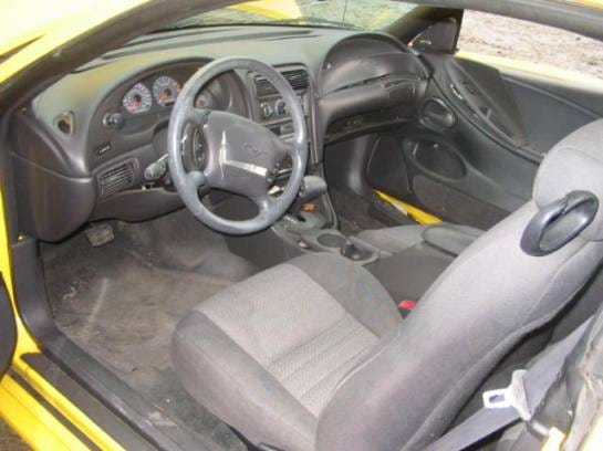 99-04 Ford Mustang Coupe 4.6 Automatic - Yellow