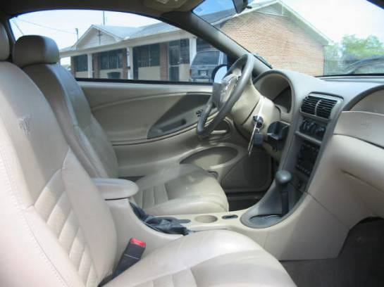 99-04 Ford Mustang Coupe 4.6 Automatic - Red