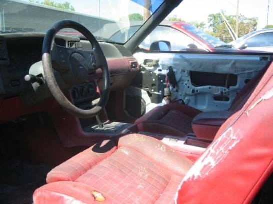 87-93 Ford Mustang Convertible 5 Automatic - White