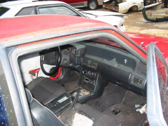 87-93 Ford Mustang Hatchback 5 Manual - Red