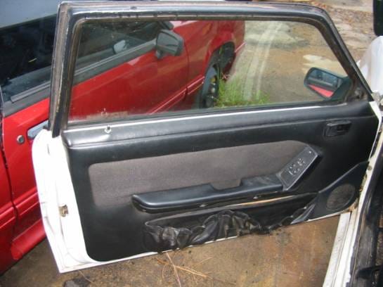 87-93 Ford Mustang Hatchback 5 Manual - White