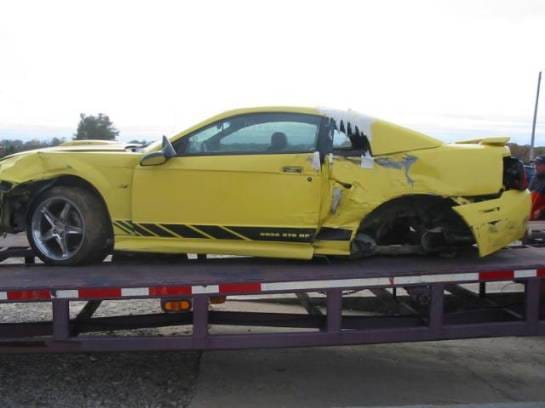 99-04 Ford Mustang Coupe Manual - Yellow