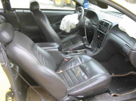 99-04 Ford Mustang Coupe Manual - Yellow
