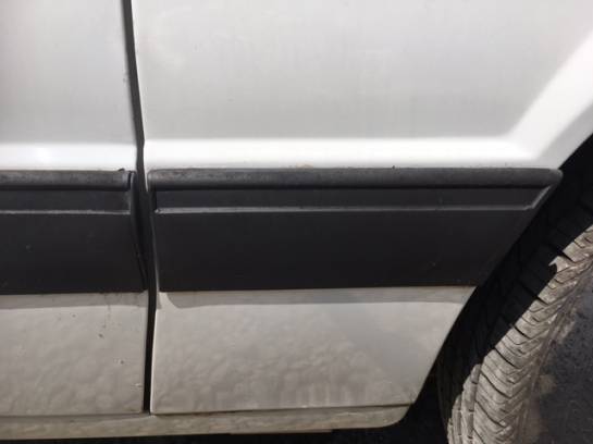 1987-1993 LX Left Side Quarter Molding Front