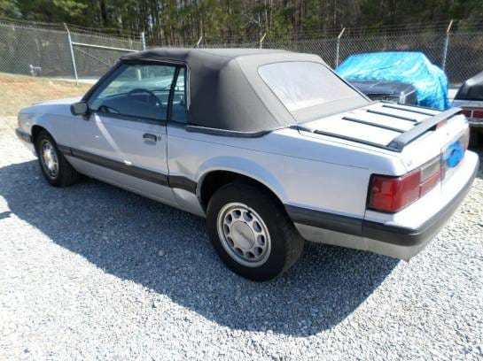 1993 Ford Mustang Convertible 2.3