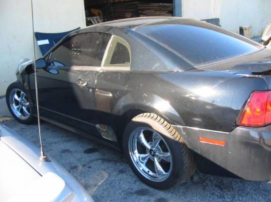 2001 Ford Mustang 4.6 T-3650 Five Speed- Black