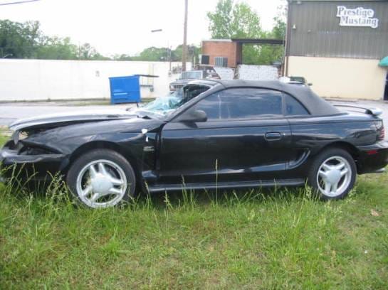 1995 Ford Mustang 5.0 HO AOD-E - Black