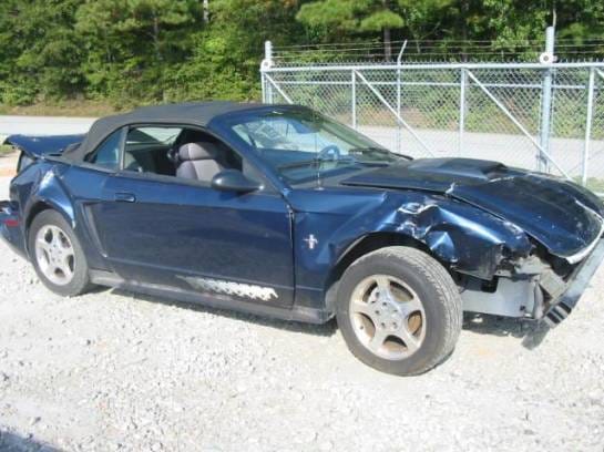 99-04 Ford Mustang Convertible 3.8 Automatic - Blue