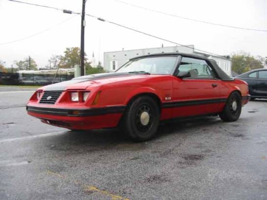 84-86 Ford Mustang Convertible 5 manual - red