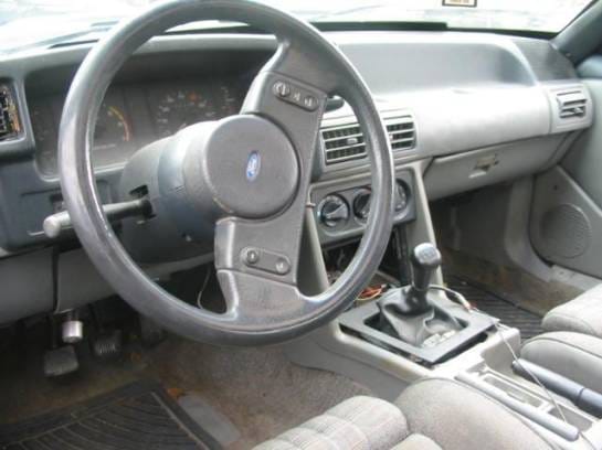 87-93 Ford Mustang Hatchback 5 Manual - White