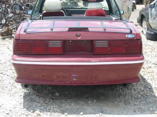 87-93 Ford Mustang Convertible 5 Automatic - Red