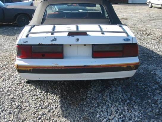 87-93 Ford Mustang Convertible 5 Automatic - White