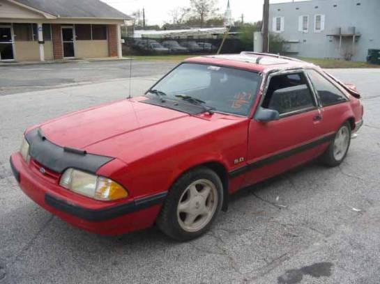 87-93 Ford Mustang hatchback 5 manual - red