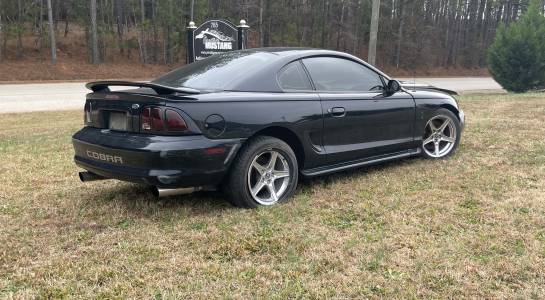 1997 Ford Mustang SVT Cobra - Black