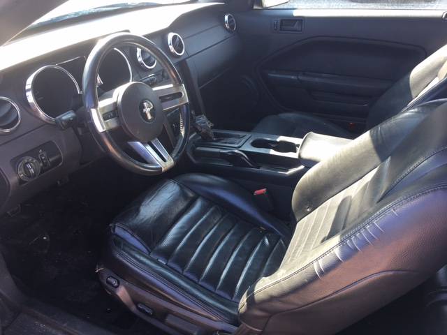 2005 Ford Mustang Gt Interior