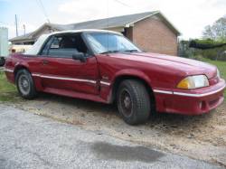1987 Ford Mustang 5.0 5 Speed - Red/white top
