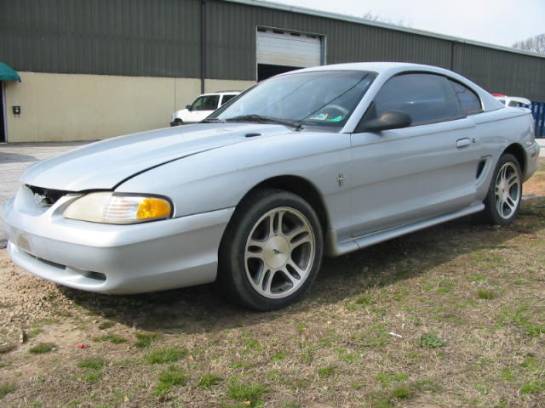 1995 Ford Mustang V6 Automatic - Silver - Image 1