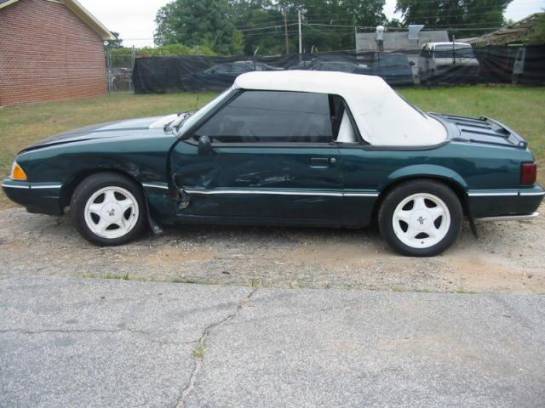 1990 Ford Mustang 5.0 HO T-5 Five Speed - Green - Image 1