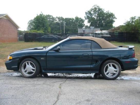 1995 Ford Mustang 5.0 AODE Automatic - Green - Image 1