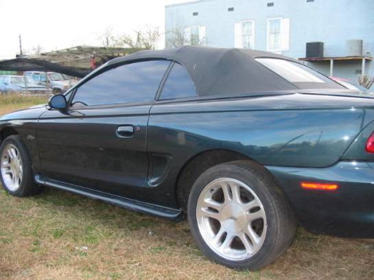 1997 Ford Mustang 4.6L SOHC Automatic - Green - Image 1