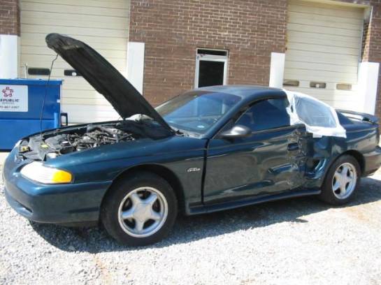 1997 Ford Mustang 4.6 AOD-E Automatic - Green - Image 1