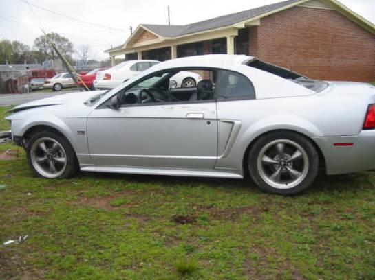 2000 Ford Mustang 4.6 2V 5-Speed - Silver - Image 1